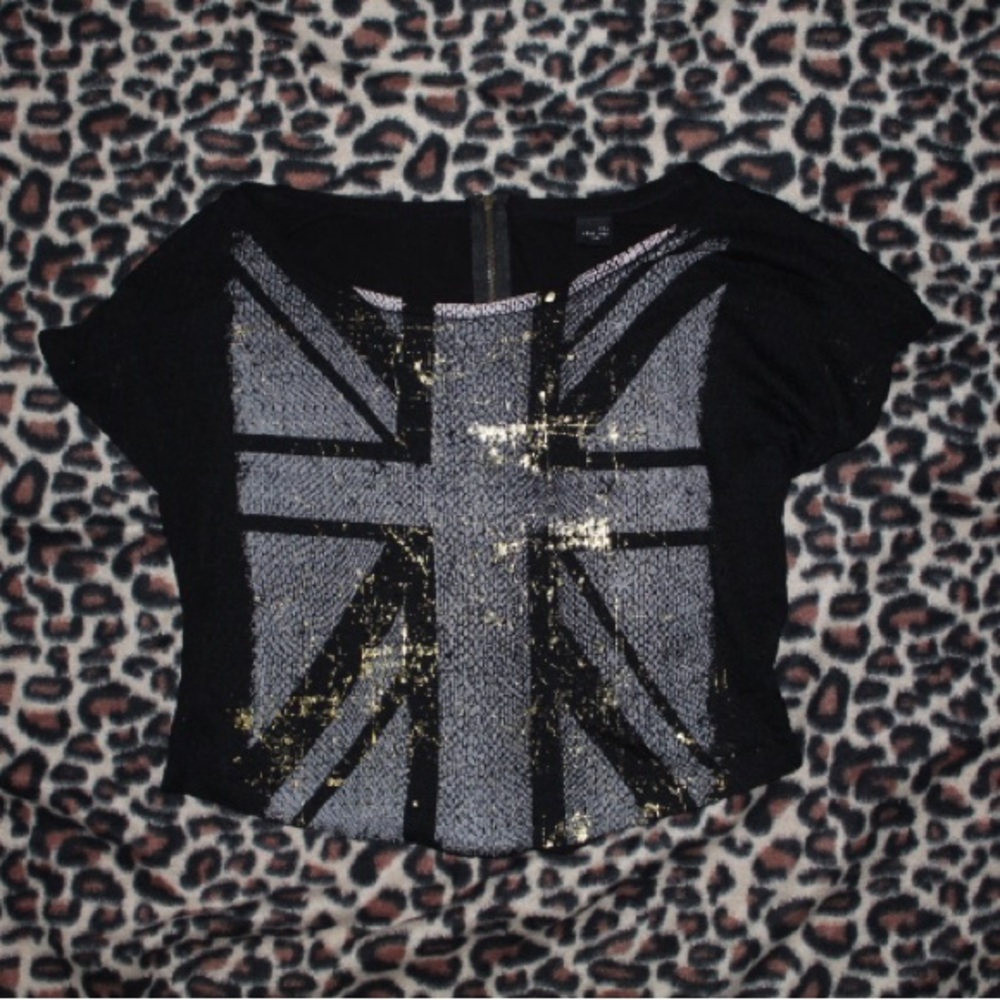 off the shoulder black n gray union jack tee